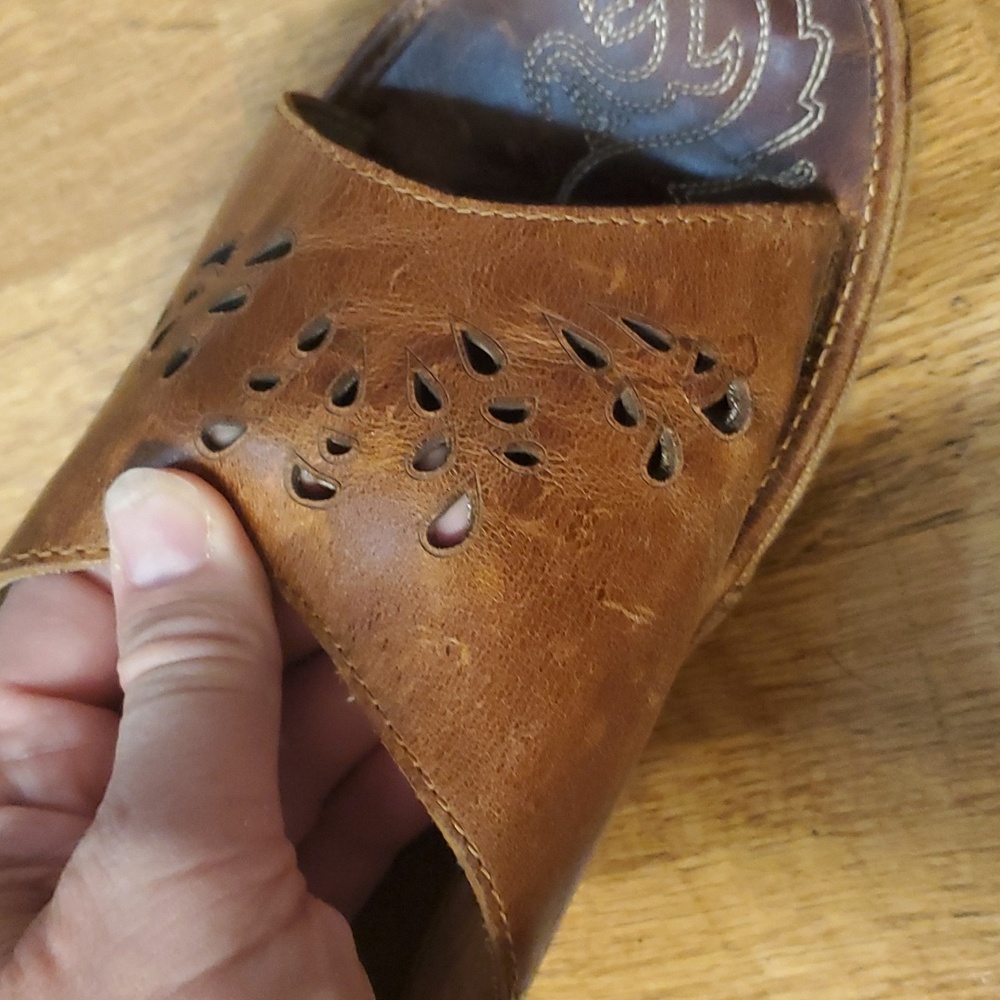 Olukai Womans Brown Leather Cutout Slide Sandals Size 10 - Picture 7 of 15